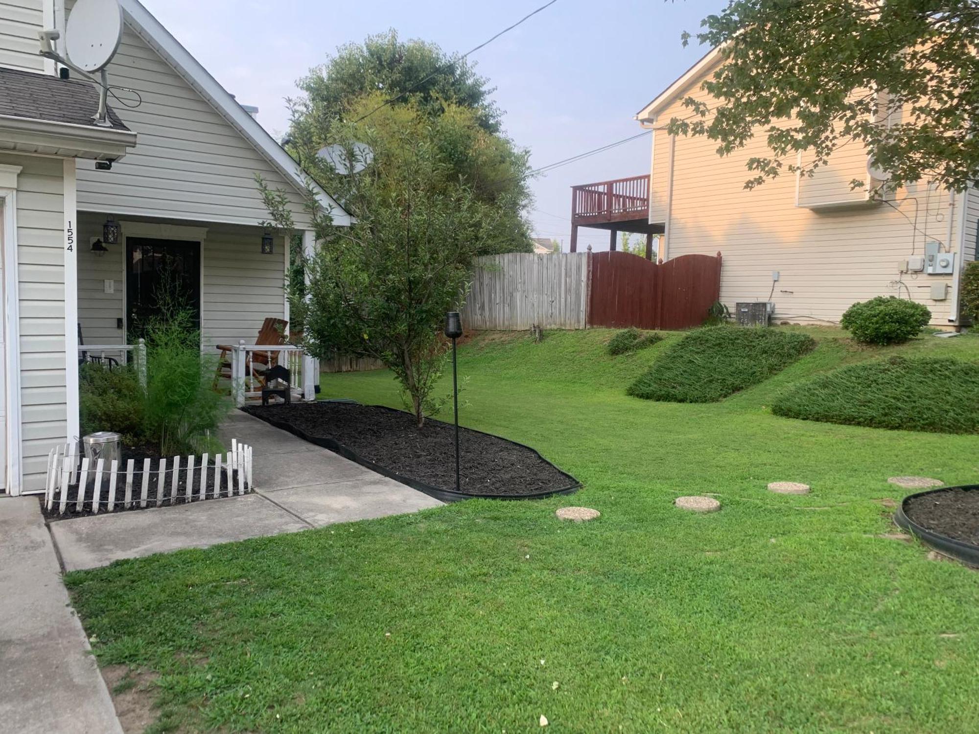 Captivating Home Near Downtown Atl Conley Екстериор снимка