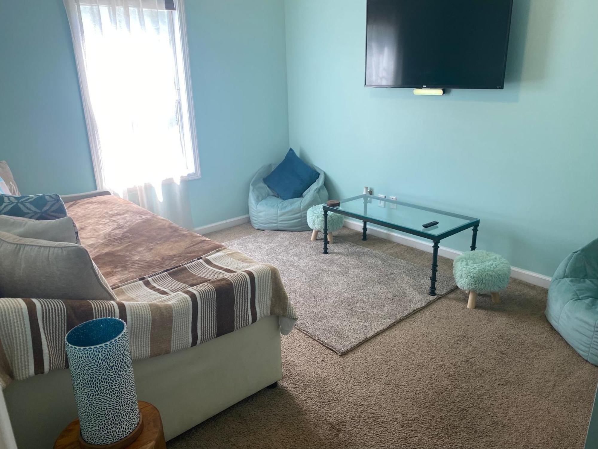Captivating Home Near Downtown Atl Conley Екстериор снимка